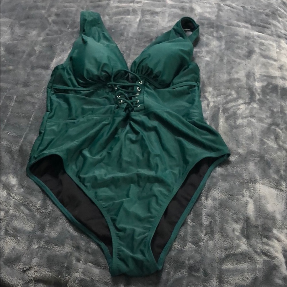 One piece swim Charlotte Russe 1x Hunter Green